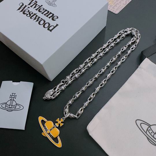Vivienne Westwood necklace 11lyh27
